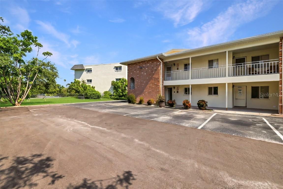 4480 Overlook Dr. #20, St Petersburg, FL 33703