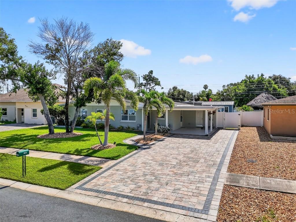 1036 Madison St., Largo, FL 33770