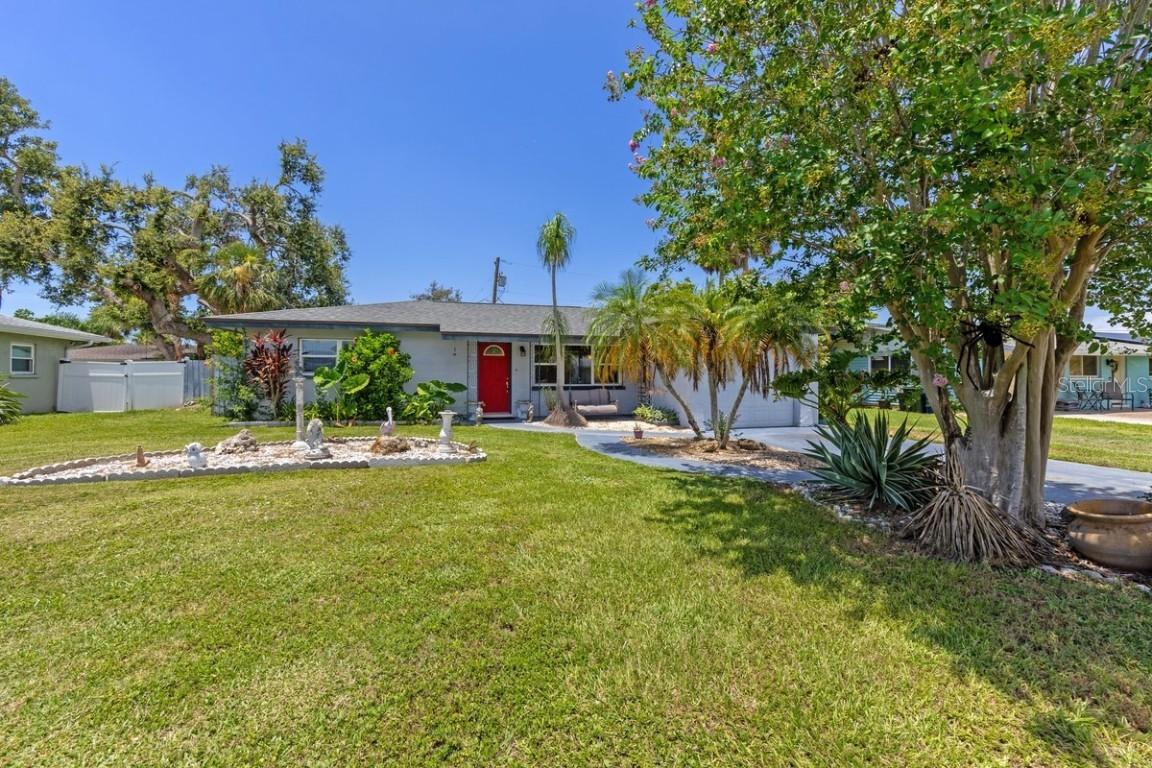 6134 Rodgers Ave., Sarasota, FL 34231