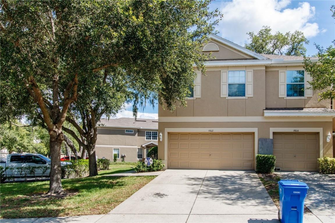 9802 Blue Palm Way, Tampa, FL 33610
