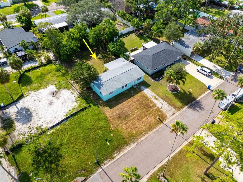 4235 Des Moines St., St Petersburg, FL 33703