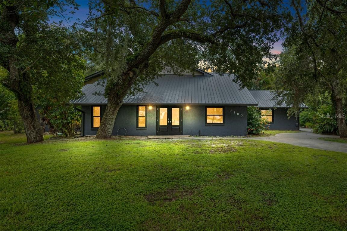 7280 Pelas Cir., North Fort Myers, FL 33917