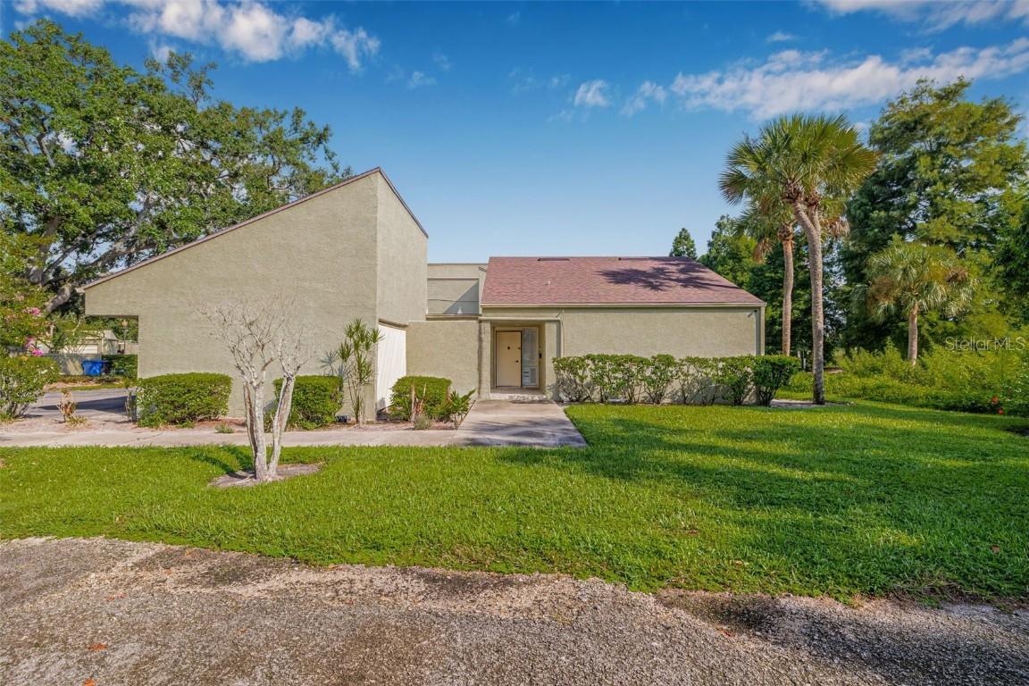13509 Palmwood Ln., Tampa, FL 33618