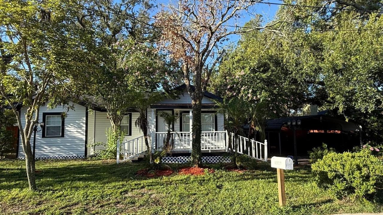 4727 E 98th Ave., Tampa, FL 33617