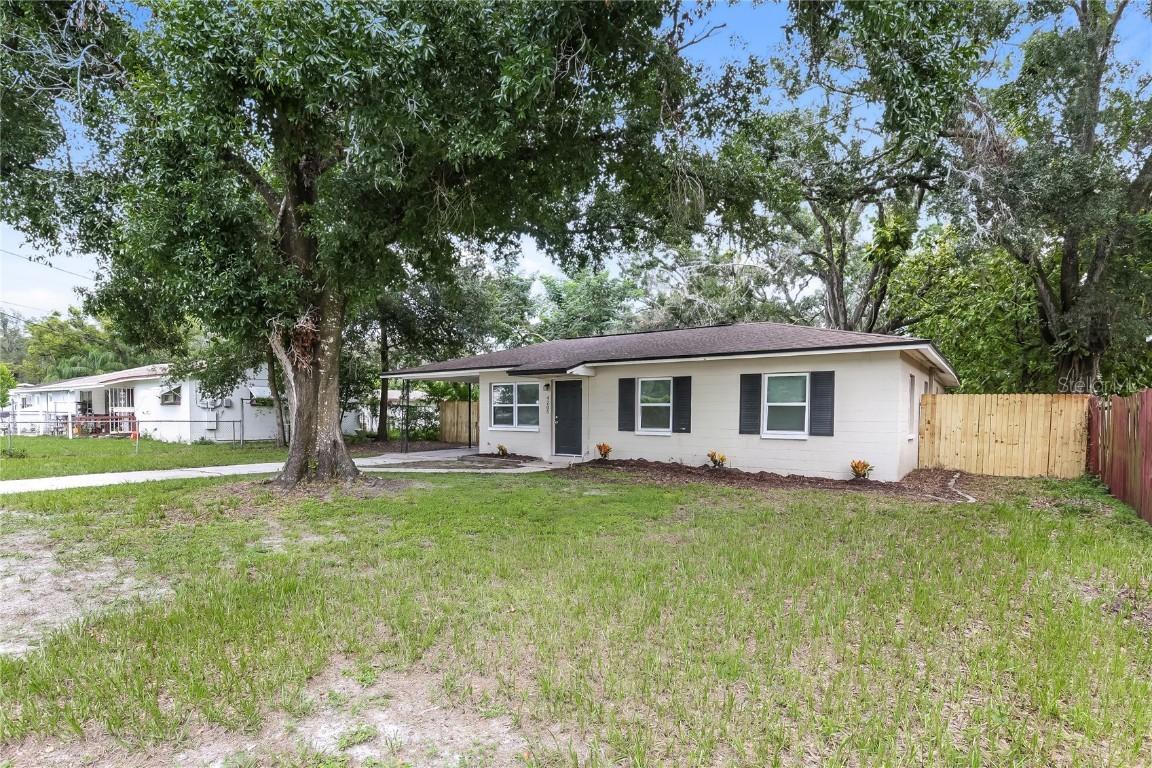 4205 King Alfred Dr., Tampa, FL 33610