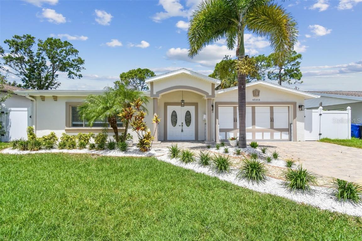 4500 Helena St., St Petersburg, FL 33703