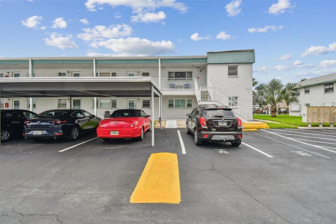 5286 81st St. #26, St Petersburg, FL 33709