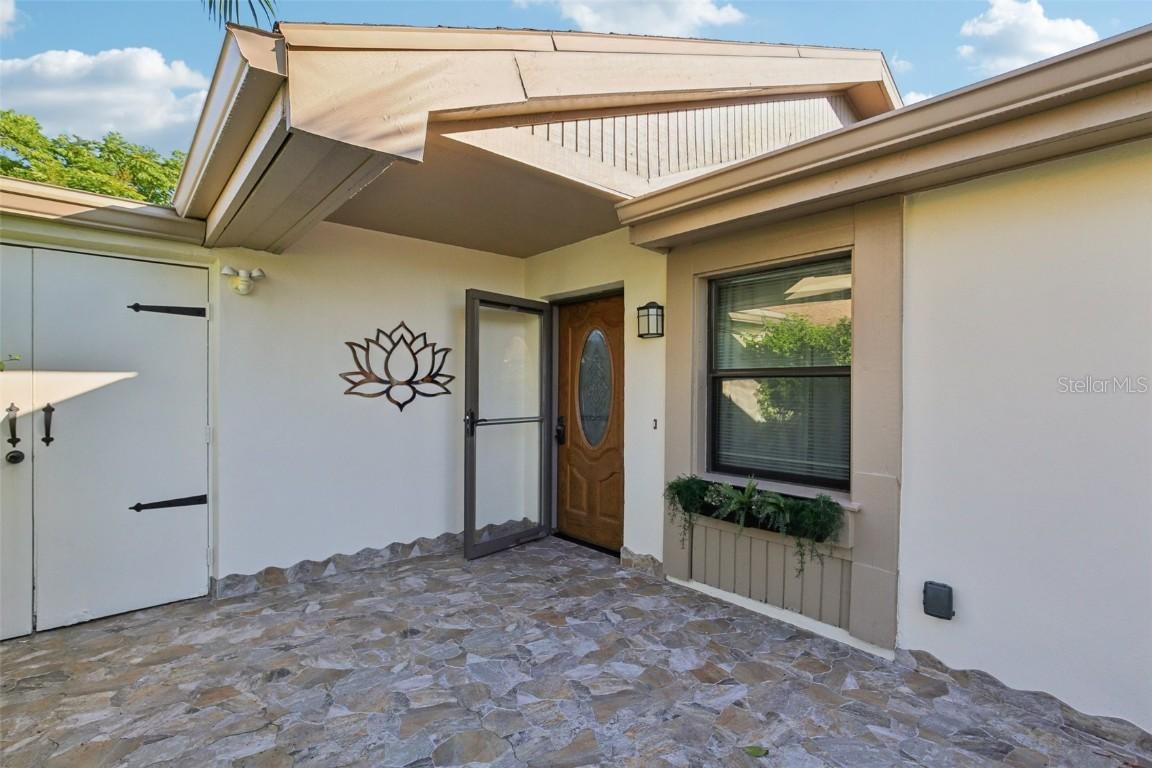210 Eric Ct., Oldsmar, FL 34677