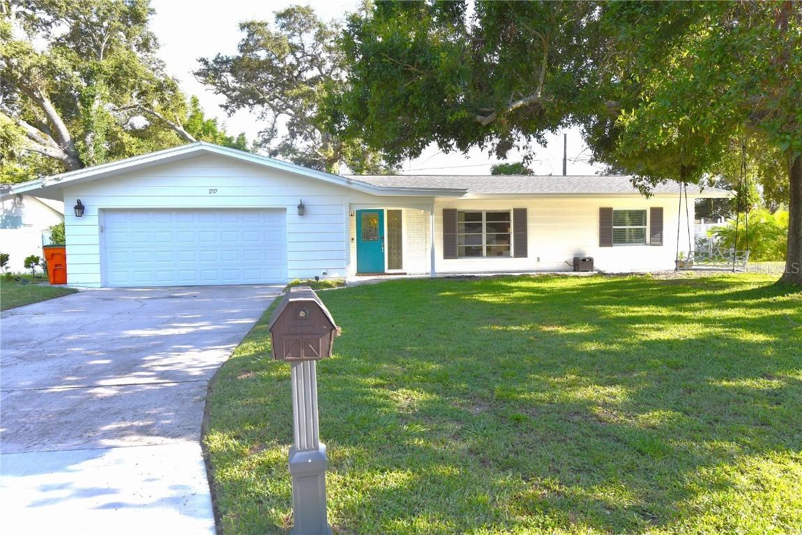 1717 Faulds Rd., Clearwater, FL 33756