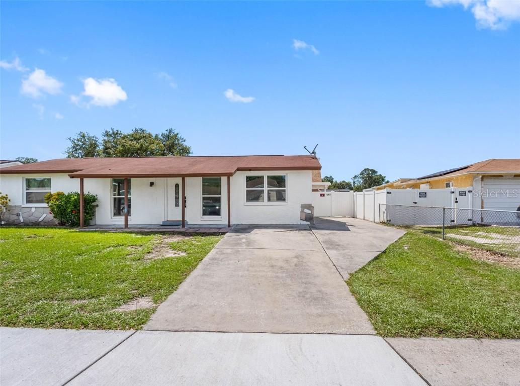 8332 Garrison Cir., Tampa, FL 33615