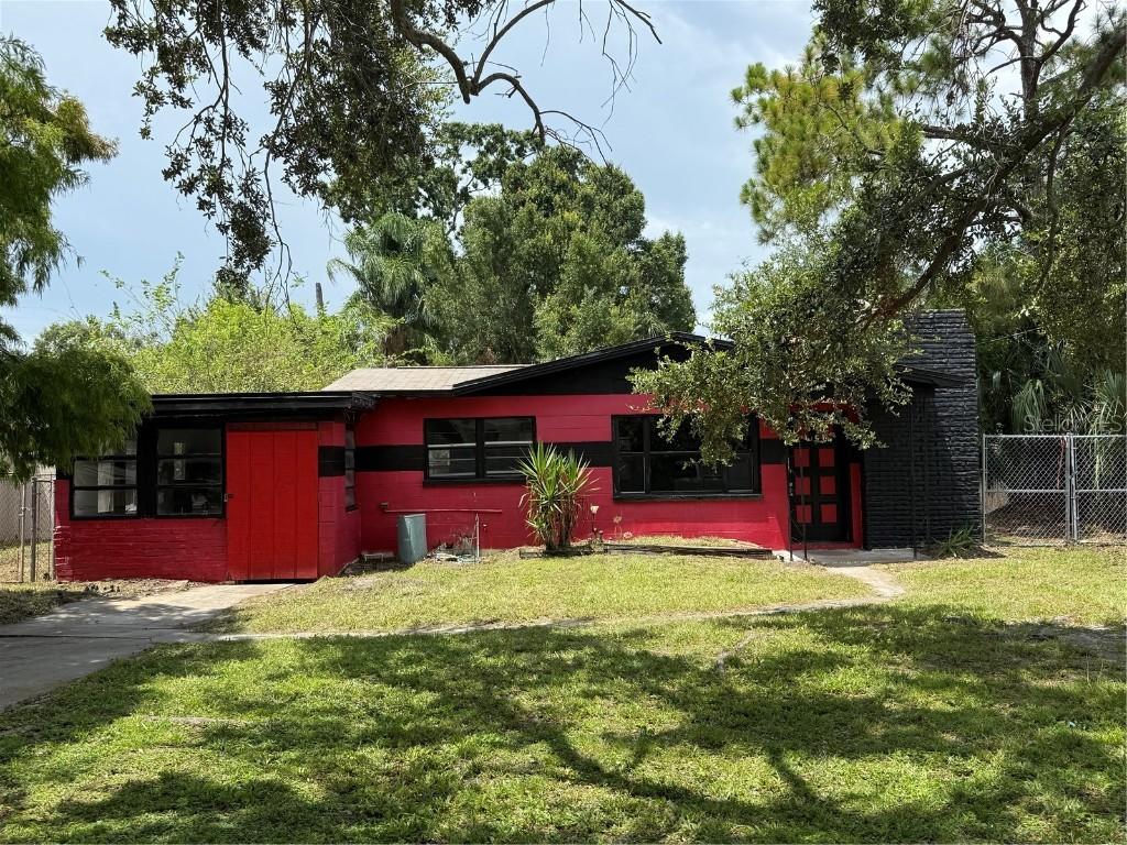 4407 W Price Ave., Tampa, FL 33611