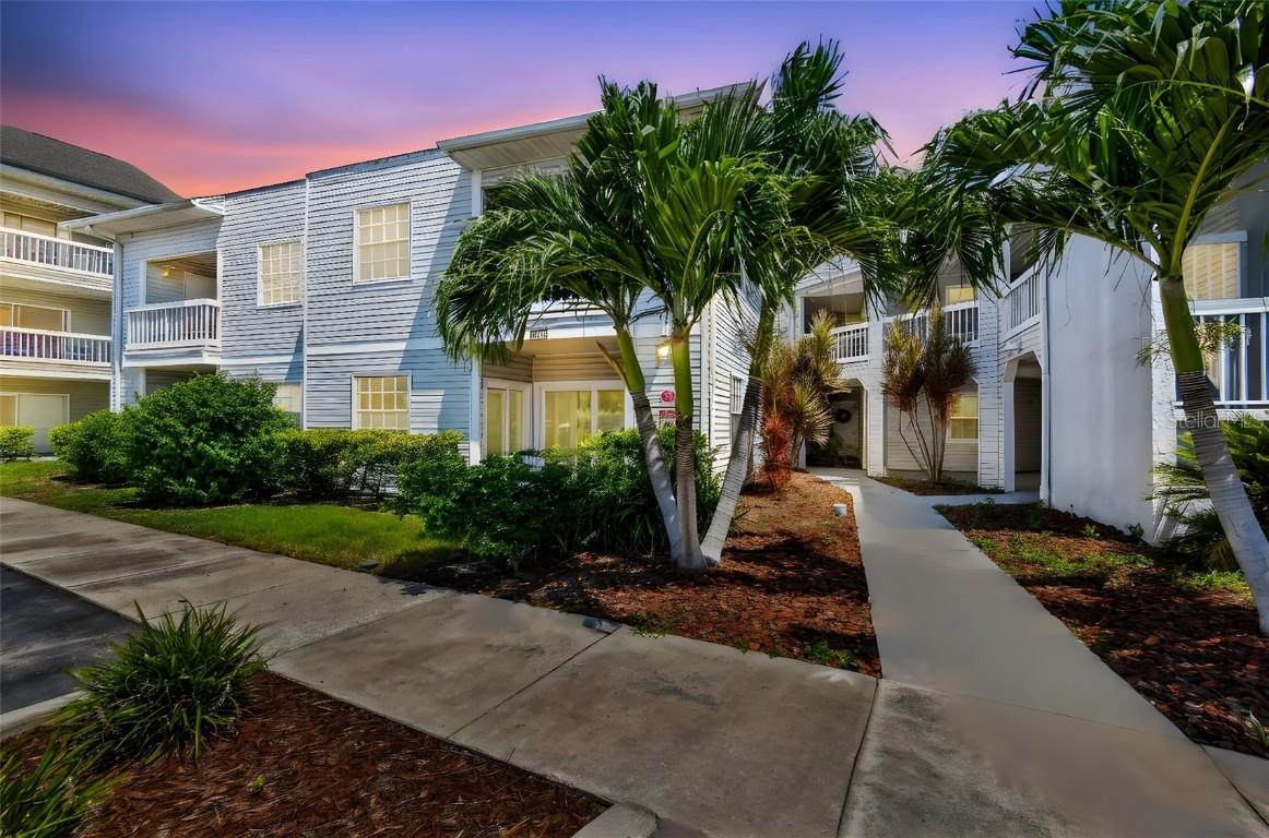 6818 Stones Throw Cir. #12106, St Petersburg, FL 33710