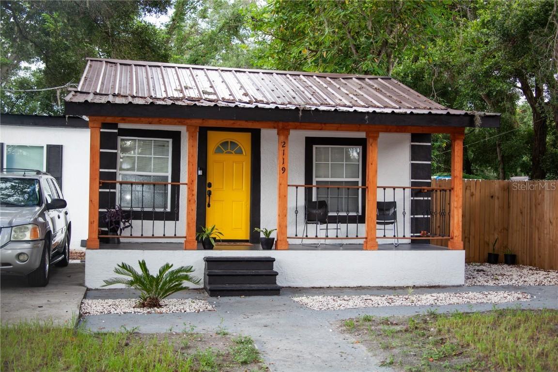 2119 E Ellicott St., Tampa, FL 33610
