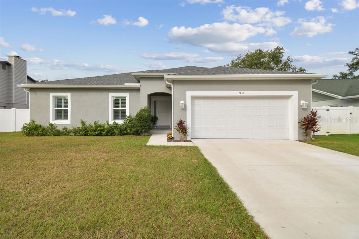 1210 Monte Lake Dr., Valrico, FL 33596