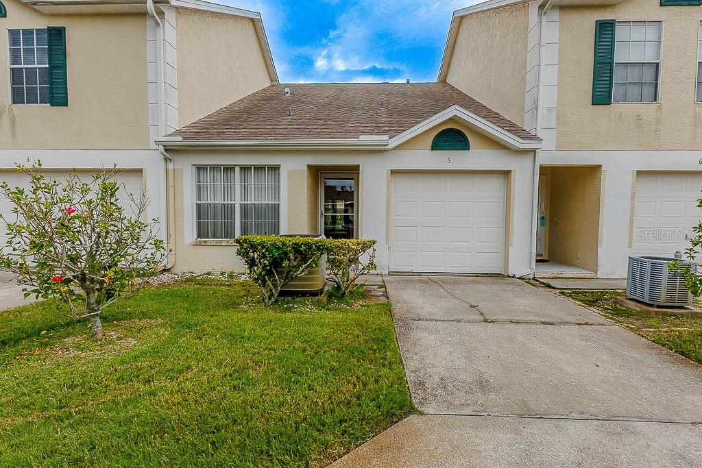 682 Green Valley Rd. #C5, Palm Harbor, FL 34683