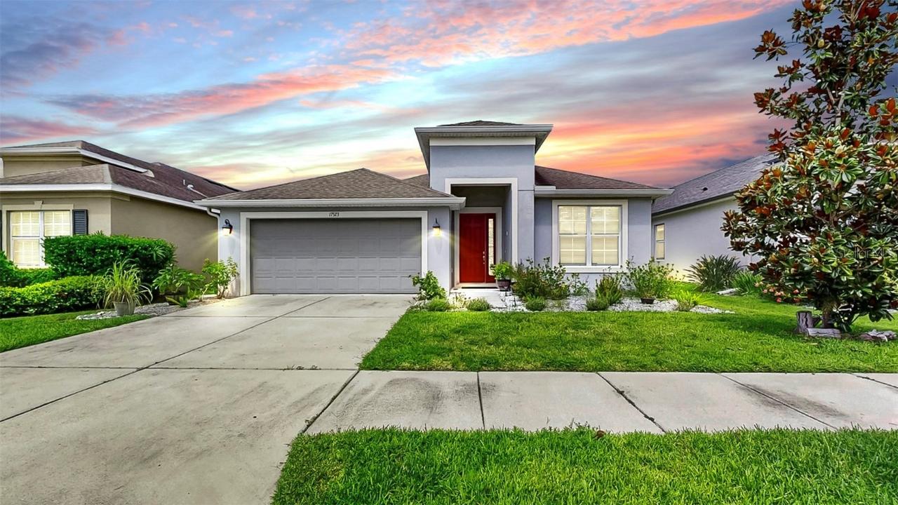 17523 Buckingham Garden Dr., Lithia, FL 33547