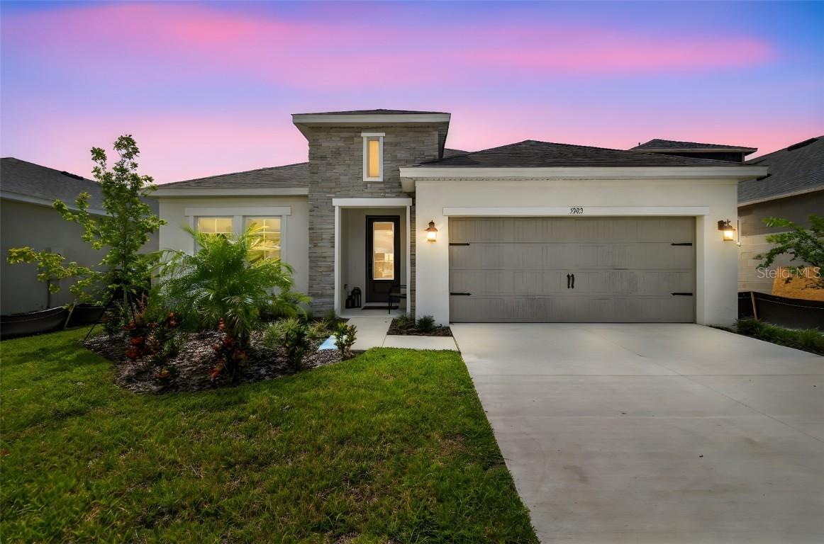 5293 Everlong Dr., Apollo Beach, FL 33572