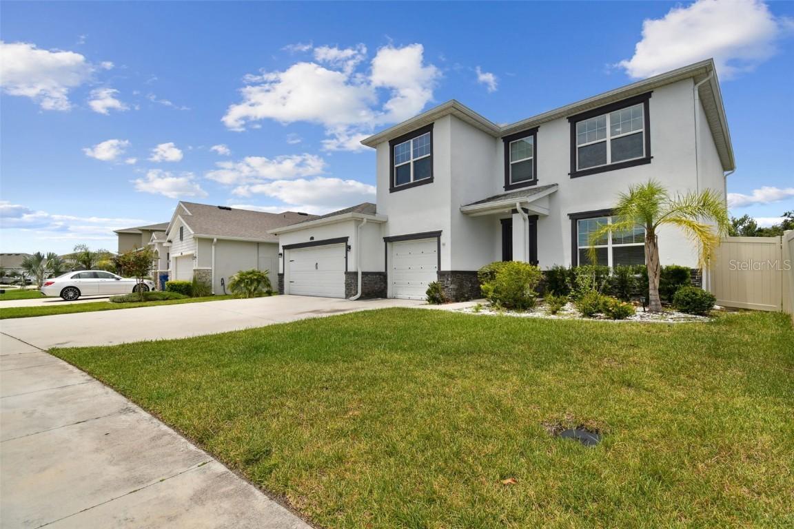 1297 Bering Rd., Wesley Chapel, FL 33543