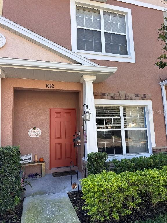 1042 Sleepy Oak Dr., Wesley Chapel, FL 33543