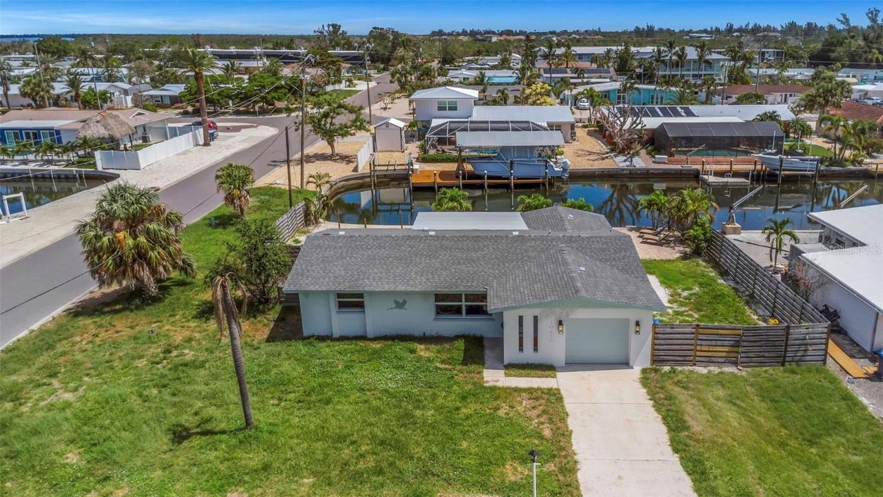 10216 Spoonbill Rd., Bradenton, FL 34209