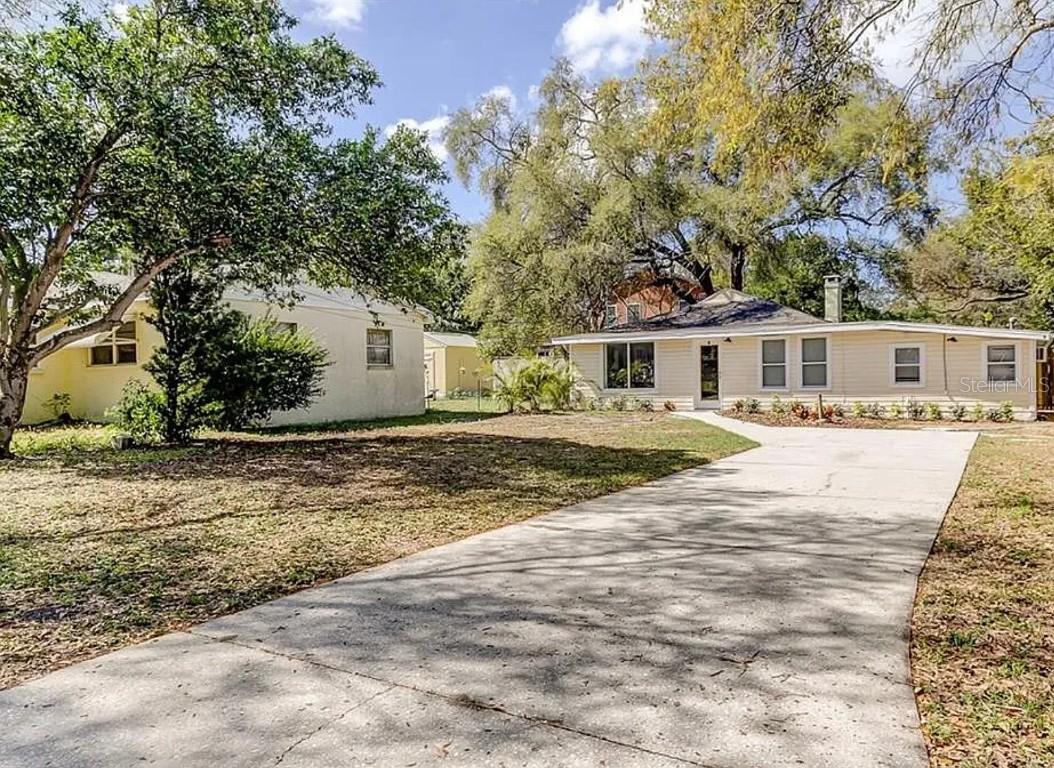 1144 New York Ave., Dunedin, FL 34698