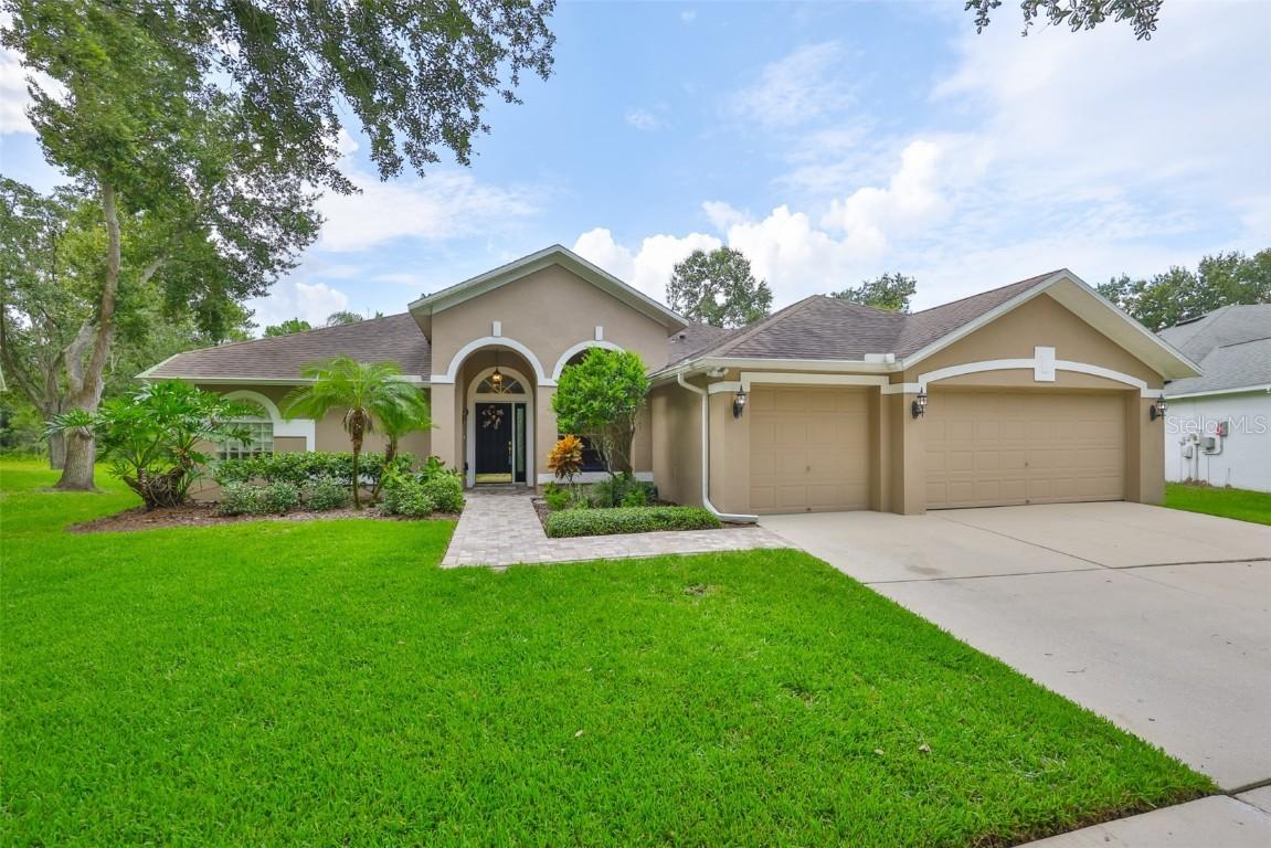 8613 Herons Cove Pl., Tampa, FL 33647