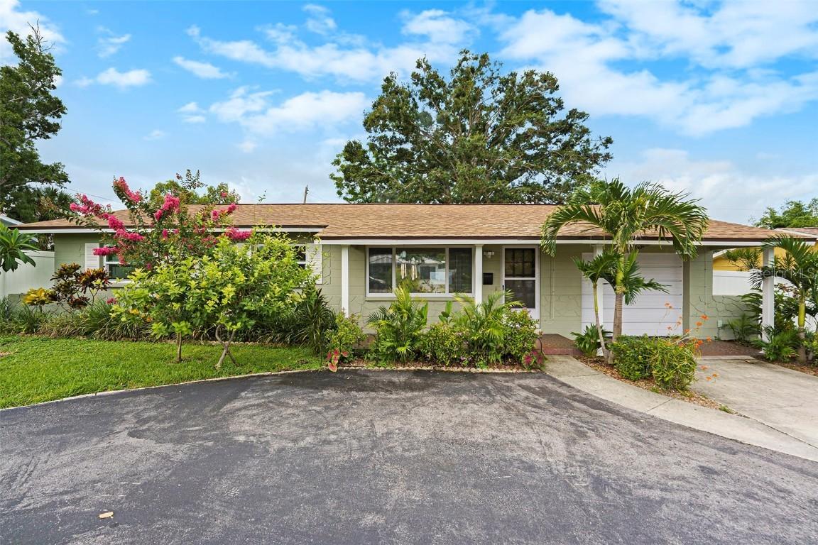 5216 30th Ave., St Petersburg, FL 33710