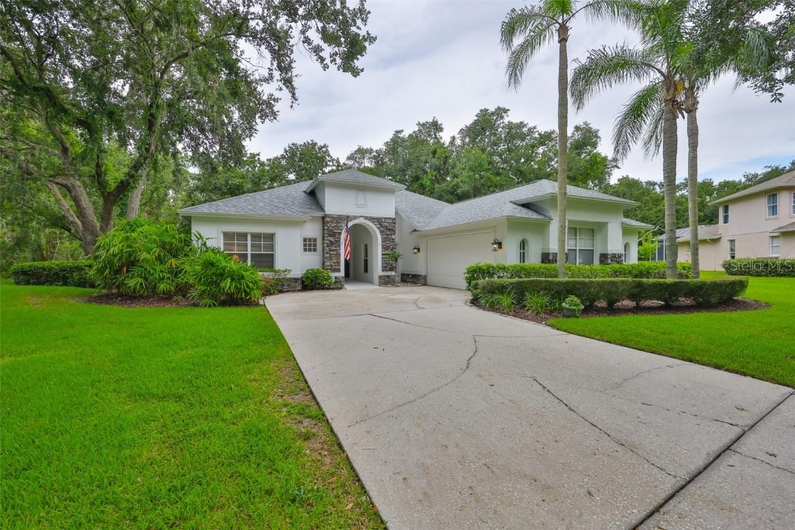 5819 Bent Grass Dr., Valrico, FL 33596