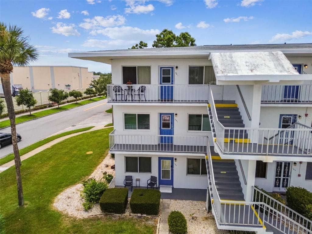 8080 112th St. #301, Seminole, FL 33772