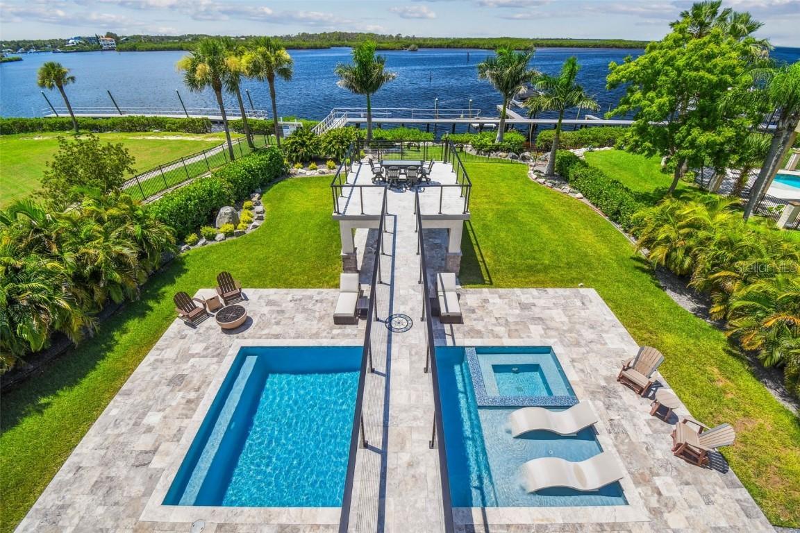 4508 Harborpointe Dr., Port Richey, FL 34668