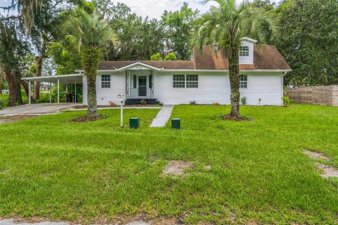 5654 SE Poinciana Rd., Belleview, FL 34420