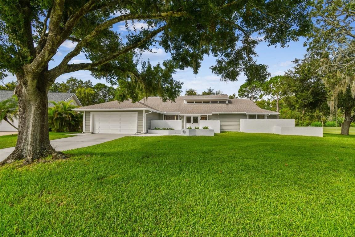 90 Camelia Ct., Oldsmar, FL 34677