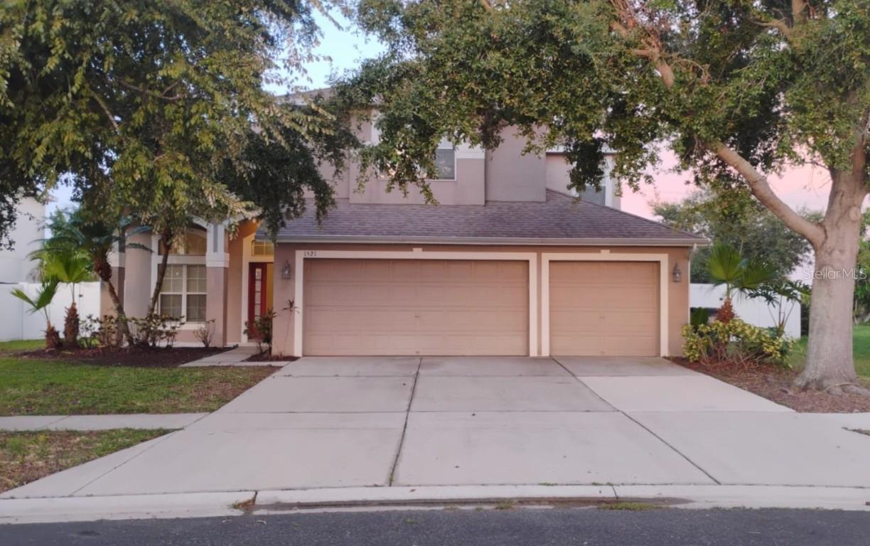 1521 Bonita Bluff Ct., Ruskin, FL 33570