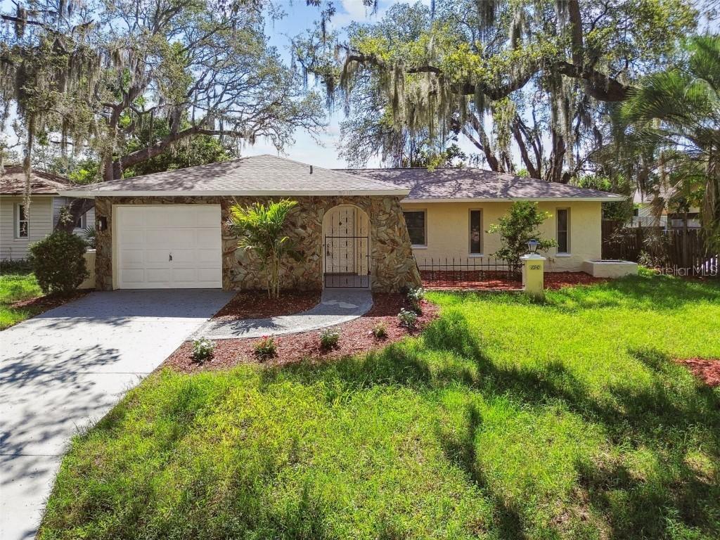 8910 Elm Leaf Ct Ct., Port Richey, FL 34668