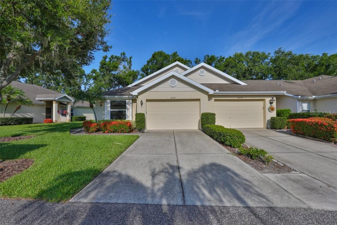 2431 Nantucket Harbor Loop #61, Sun City Center, FL 33573