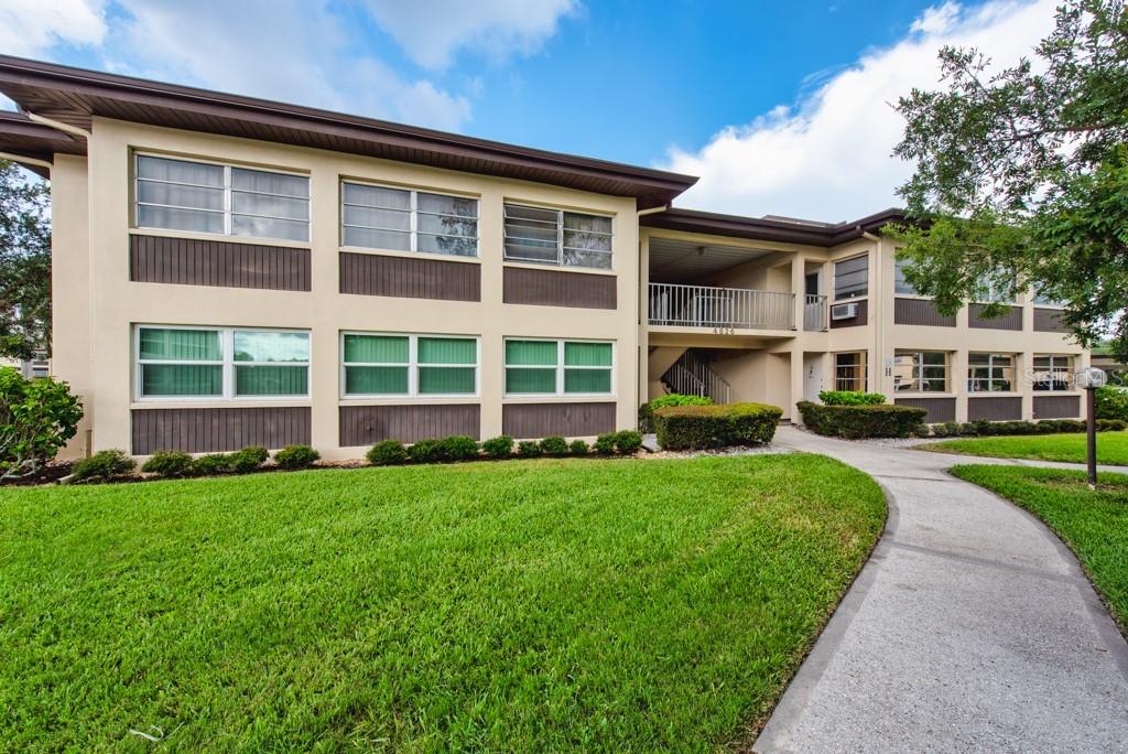 4826 Marine Pkwy. #204, New Port Richey, FL 34652