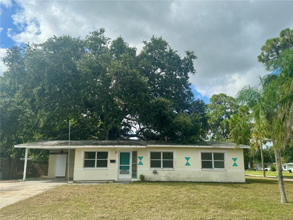 1792 77th Ave., St Petersburg, FL 33702