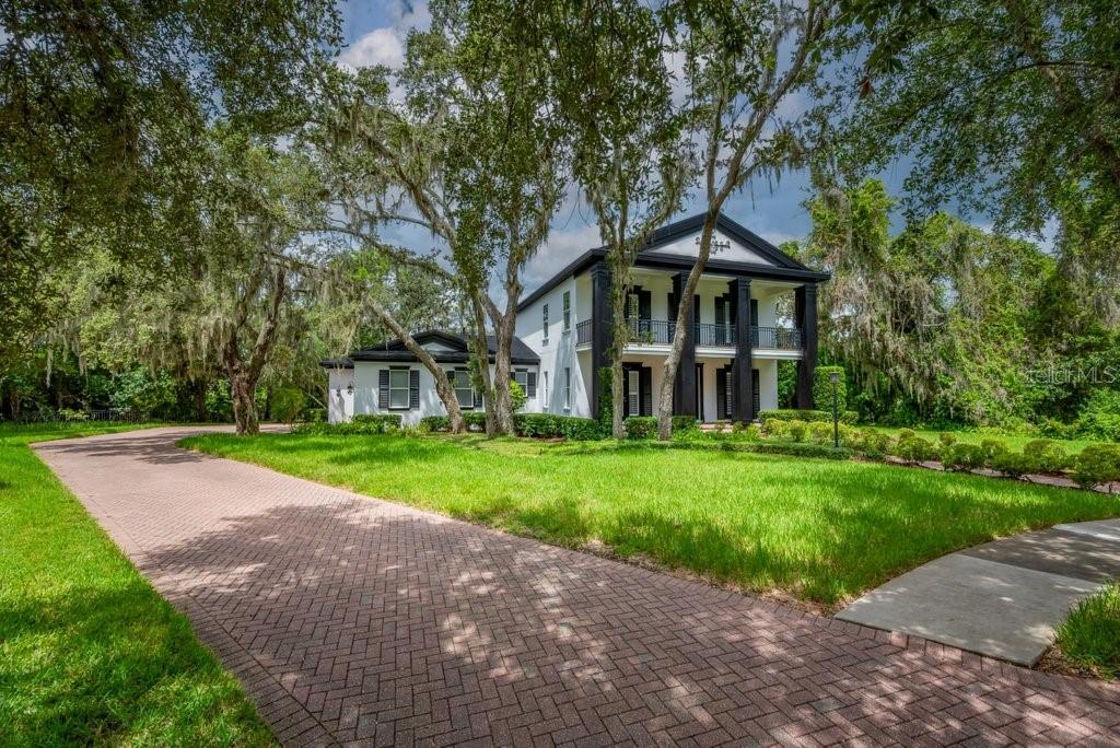 16301 Dunlindale Dr., Lithia, FL 33547