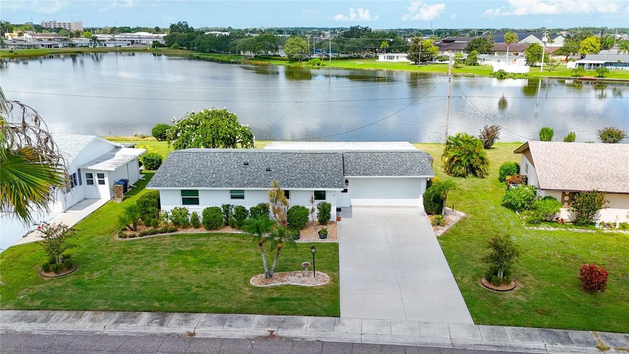 1012 Augusta Dr., Sun City Center, FL 33573