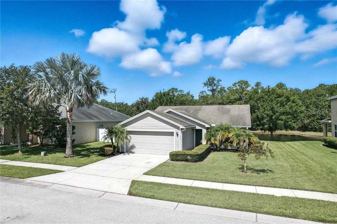 6133 Evansbrook Dr., Zephyrhills, FL 33541