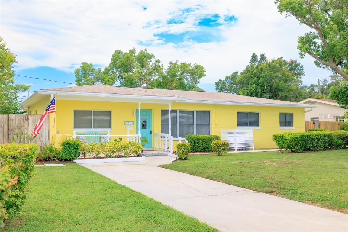 7514 19th Ave., St Petersburg, FL 33710