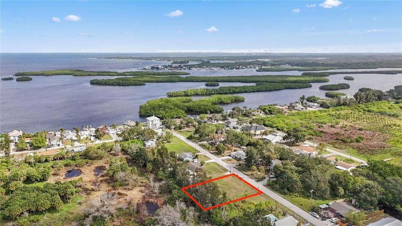 1115 Canal St., Ruskin, FL 33570
