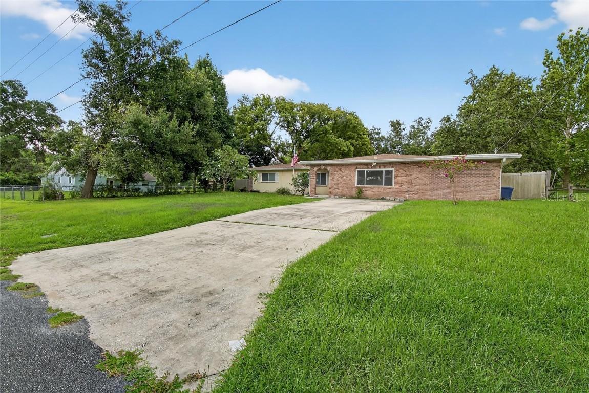 12325 Green Oak Ln., Dade City, FL 33525