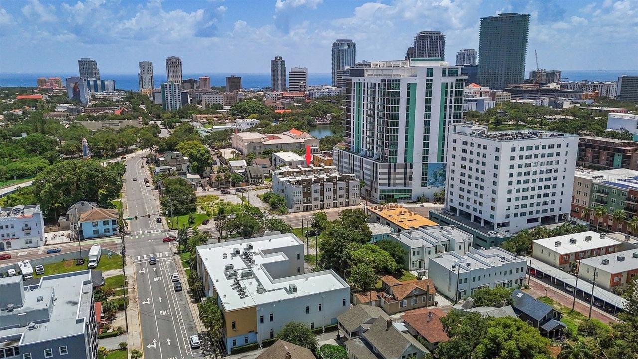 755 Calla Ter., St Petersburg, FL 33701