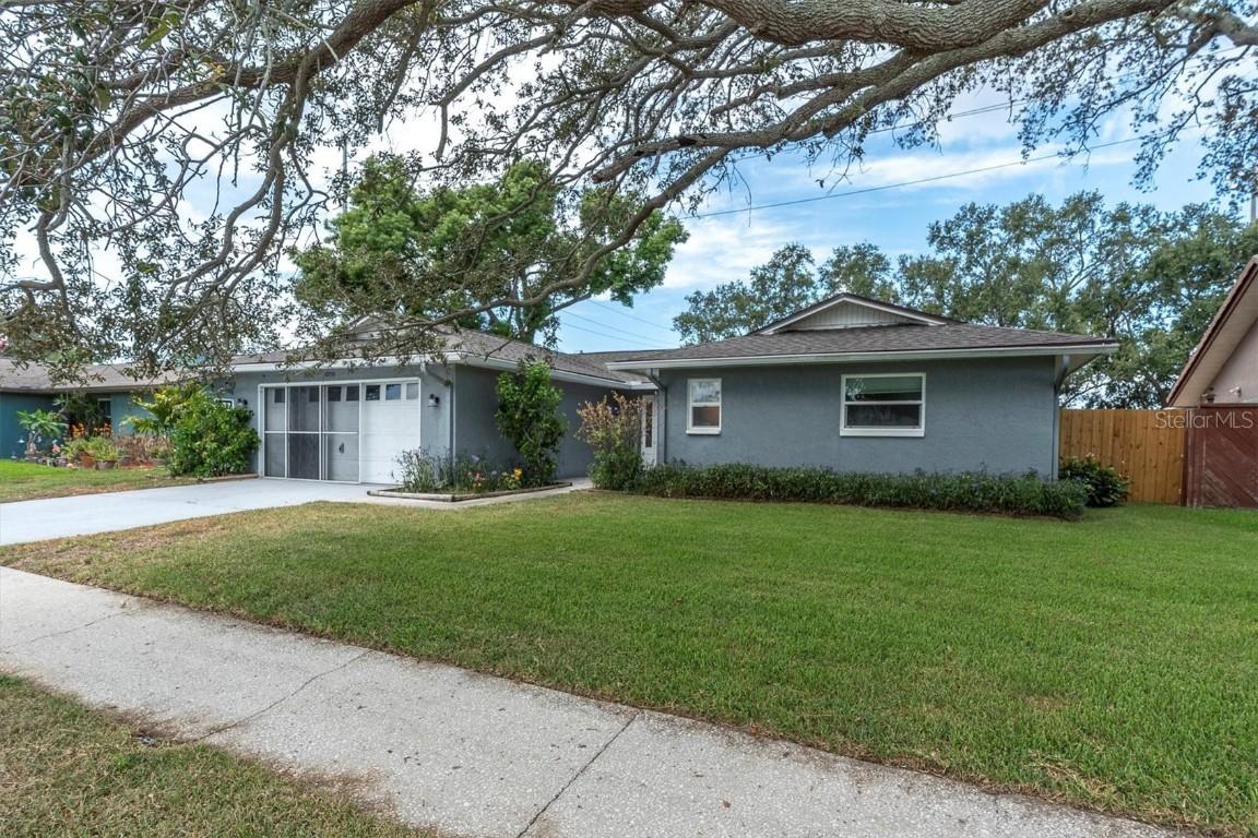 12536 116th St., Largo, FL 33778