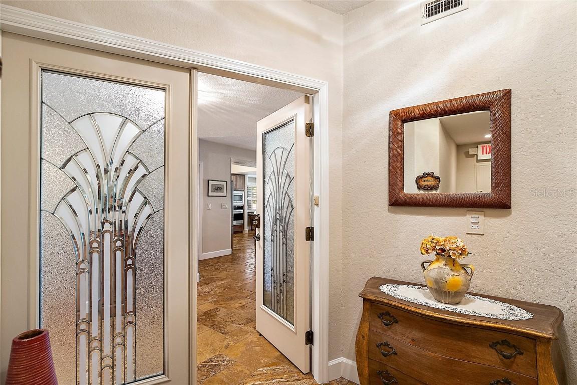 1090 Pinellas Bayway #A5, St Petersburg, FL 33715
