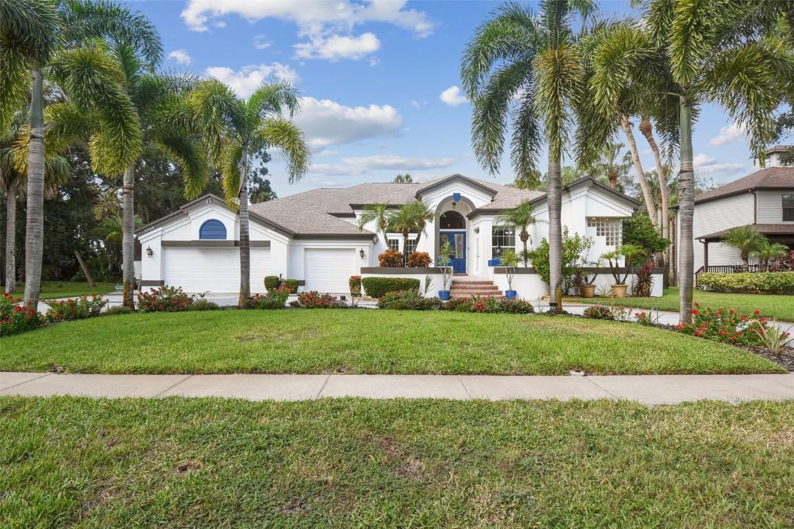 1705 Meyers Cove Dr., Tarpon Springs, FL 34689