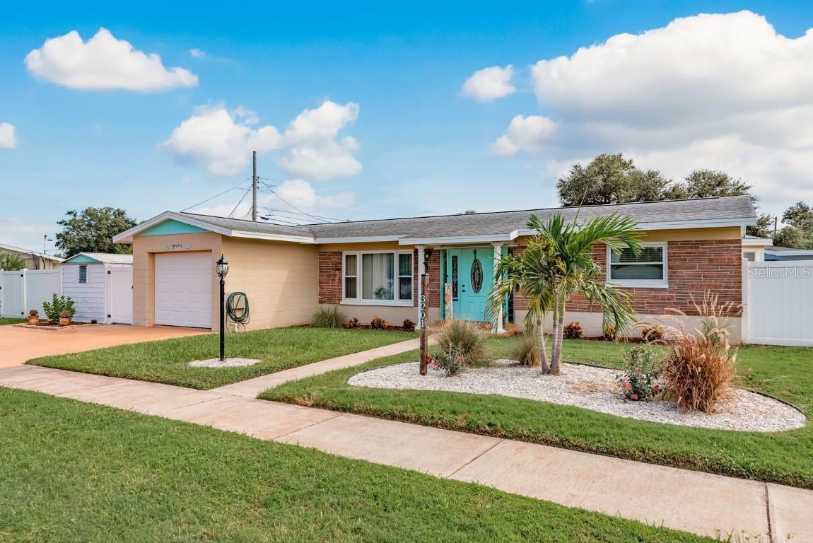 3201 59th Way, St Petersburg, FL 33710