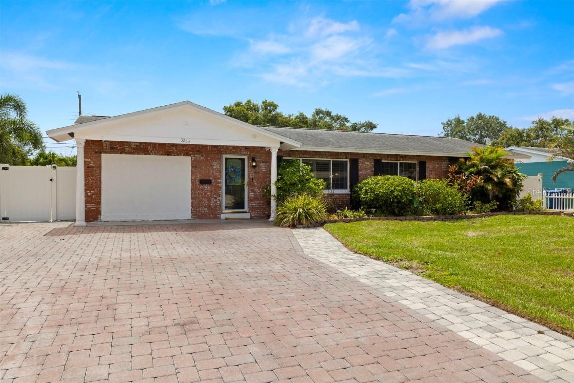 3264 57th St., St Petersburg, FL 33710