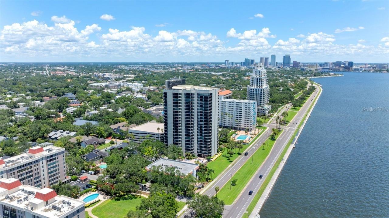 2413 Bayshore Blvd. #1401, Tampa, FL 33629